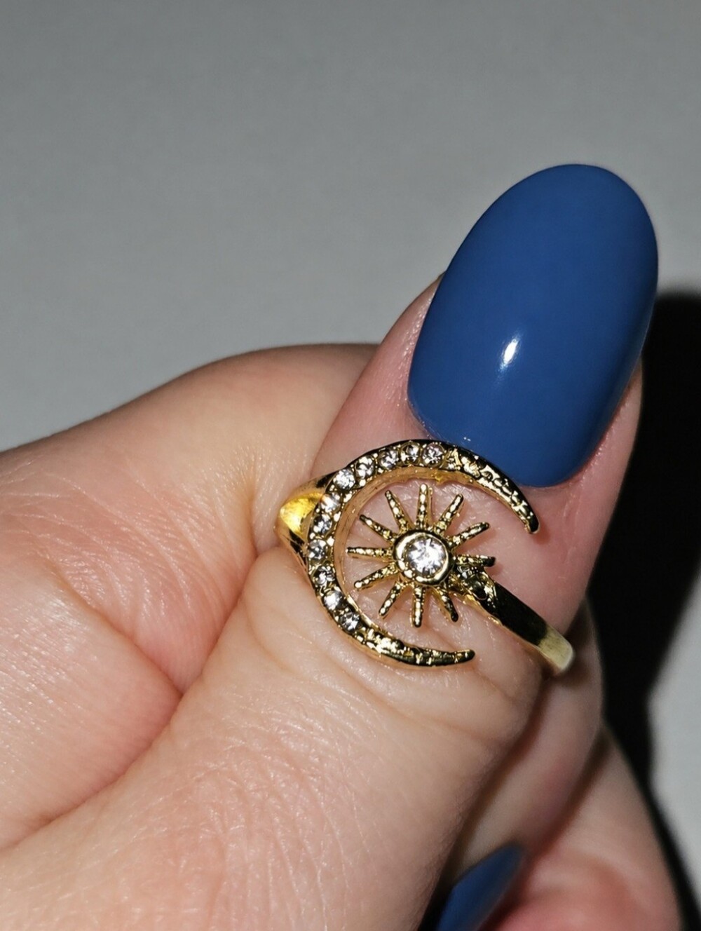 Golden Crescent Ring – Flawed
